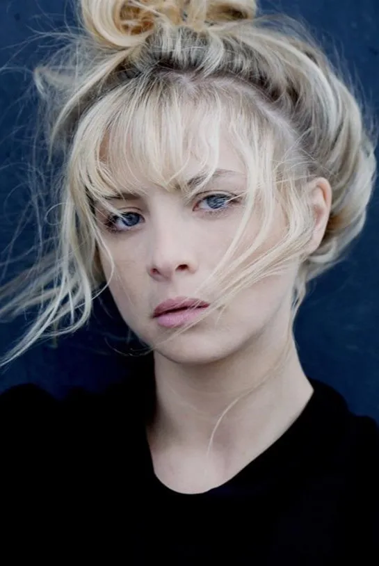 Амандине Новорита